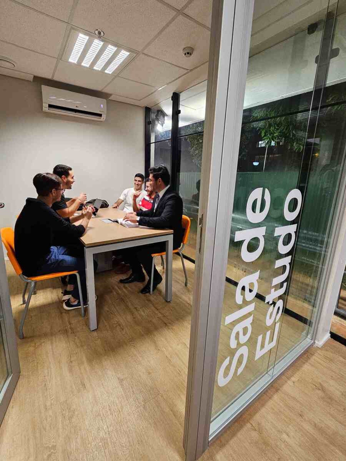Mackenzie busca preparar os estudantes para os desafios do mundo real Mackenzie busca preparar os estudantes para os desafios do mundo real
