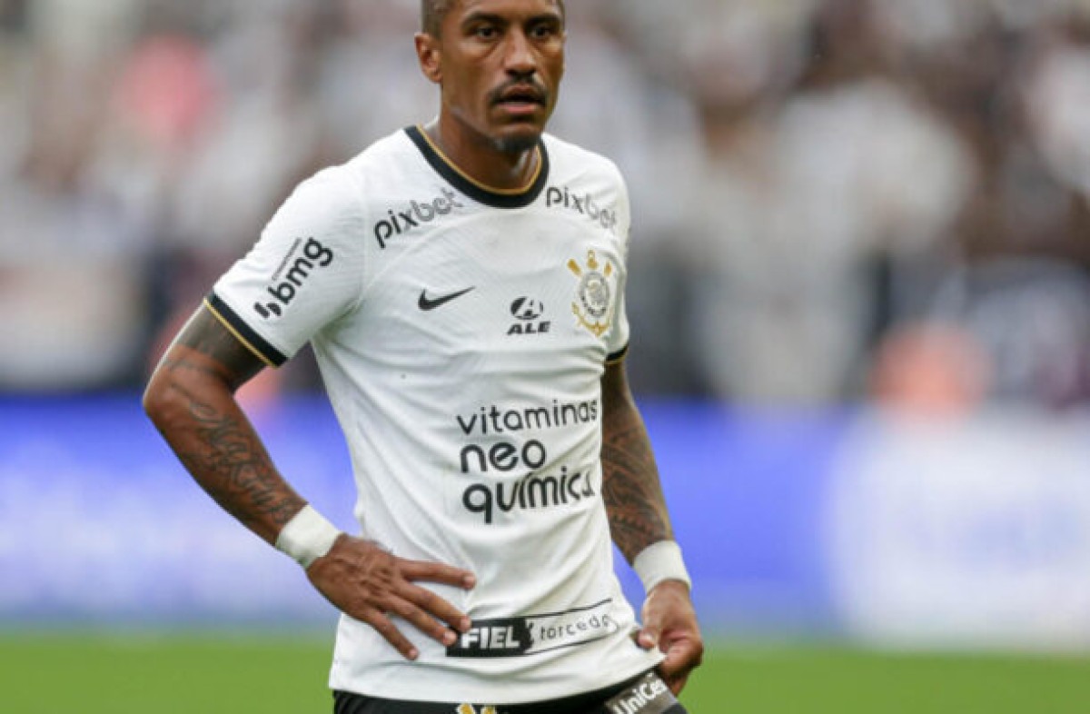 Paulinho cobra empenho do time após nova derrota do Corinthians