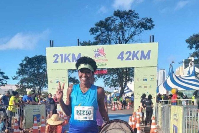 Empresária e corredora amadora, Marcela Oliveira Cardoso levou o filho de 4 anos para a prova de 21km
