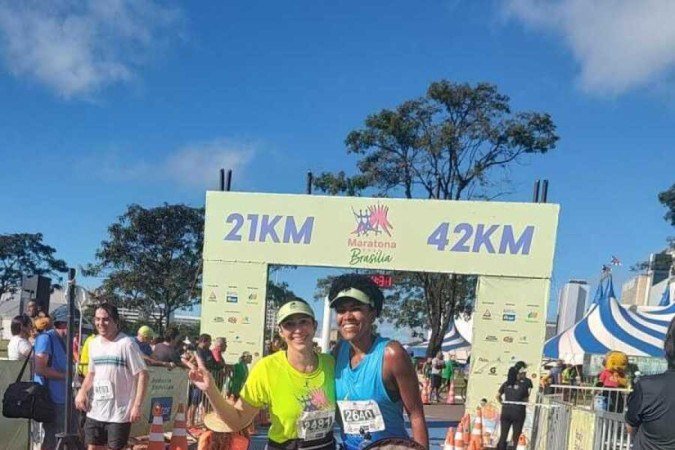 Empresária e corredora amadora Marcela Oliveira Cardoso levou o filho de 4 anos para a prova de 21km