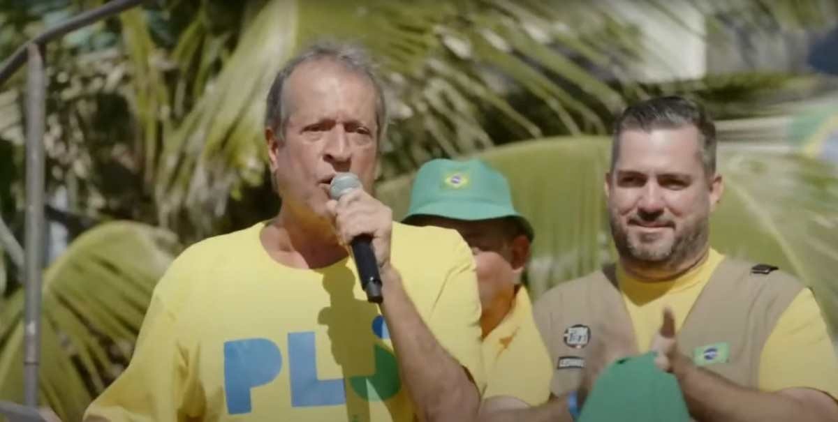 Bolsonaro no Rio: Valdemar é vaiado após citar Romário