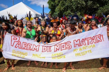 Ataques de exploradores ilegais às comunidades indígenas são resultado da não homologação de territórios -  (crédito: Fabio Rodrigues-Pozzebom/Agência Brasil)