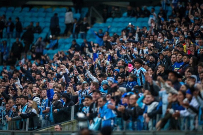  RS - FUTEBOL/CAMPEONATO BRASILEIRO 2022/GREMIO X NAUTICO  - ESPORTES - Lance da partida entre Gremio e N..utico disputada na noite desta sexta-feira, na Arena do Gremio, em partida valida pela Campeonato Brasileiro 2022. FOTO: LUCAS UEBEL/GREMIO FBPA
     -  (crédito:  Lucas Uebel/Gremio FBPA)