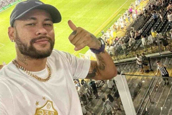 Neymar aumentou rumores que pode voltar ao Santos em 2025 -  (crédito: Foto: João Loureiro/Ag. Paulistão)