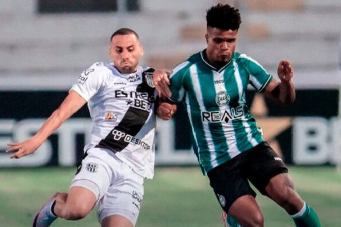 Coxa buscou o empate no segundo tempo  -  (crédito: Foto: Gabriel Thá/Coritiba)