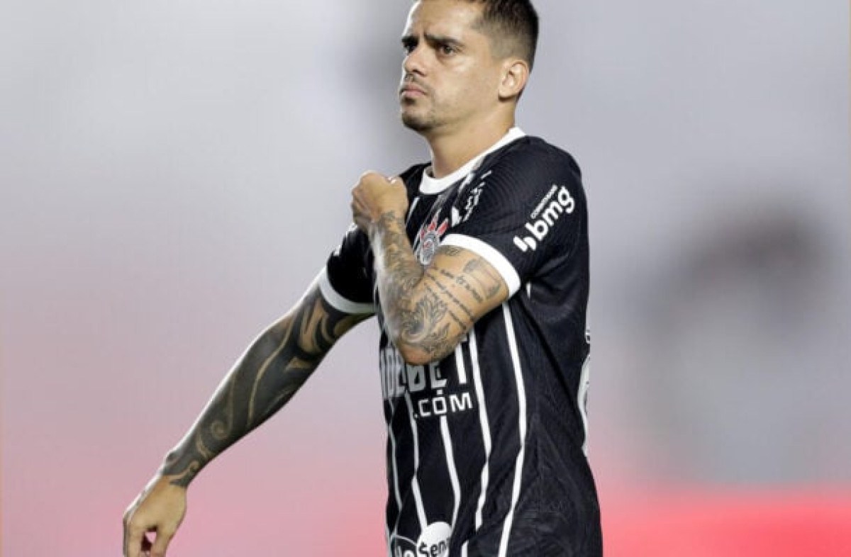 Fagner e Yuri Alberto retornam ao Corinthians na Sul-Americana