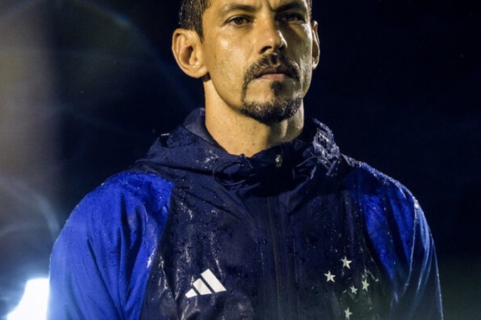 Técnico Fernando Seabra não tem a licença necessária para comandar o Cruzeiro em jogos internacionais -  (crédito: Foto: Gustavo Aleixo/Cruzeiro)