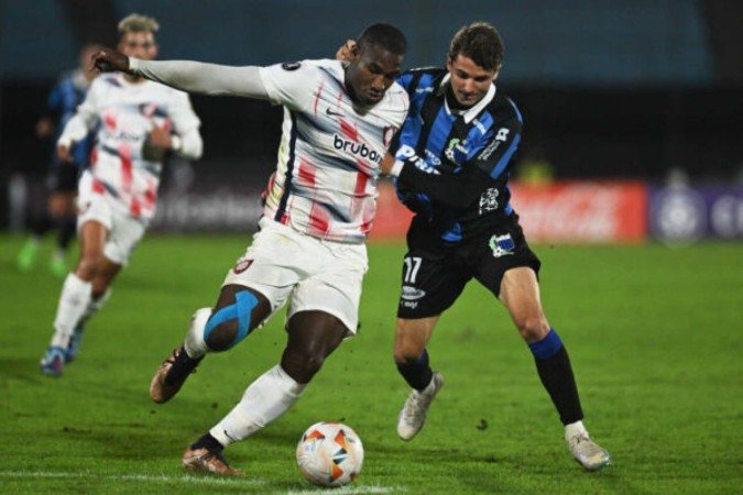 Resultado na capital uruguaia foi extremamente ruim para o San Lorenzo -  (crédito: Foto: Eitan Abramovich/AFP via Getty Images)