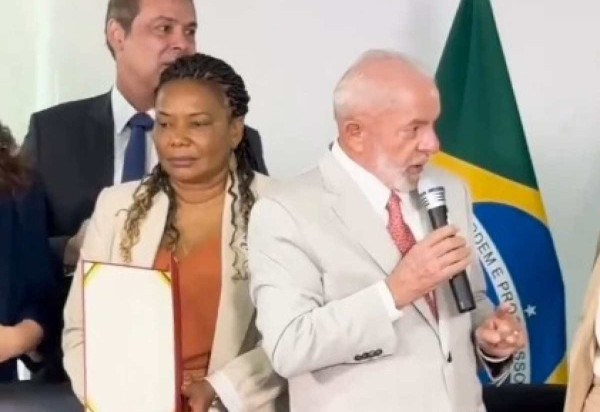 O presidente Lula também prestou solidariedade ao tutor de Joca e a sua família durante evento -  (crédito: Reprodução/Audiovisual/PR)