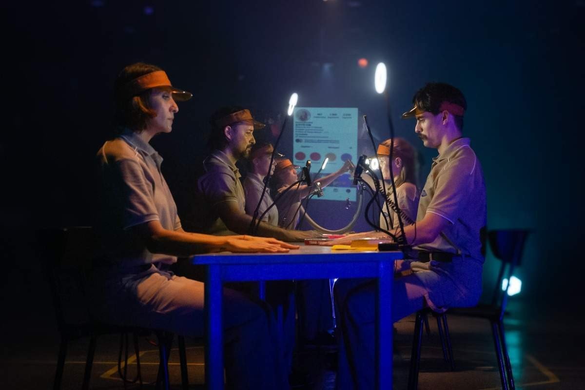 2+2=5, da Agremiação Teatral Amacaca, ATA, nova peça do ATA, em cartaz no CCBB