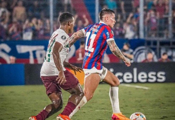 Foto: LUCAS MERÇON / FLUMINENSE FC