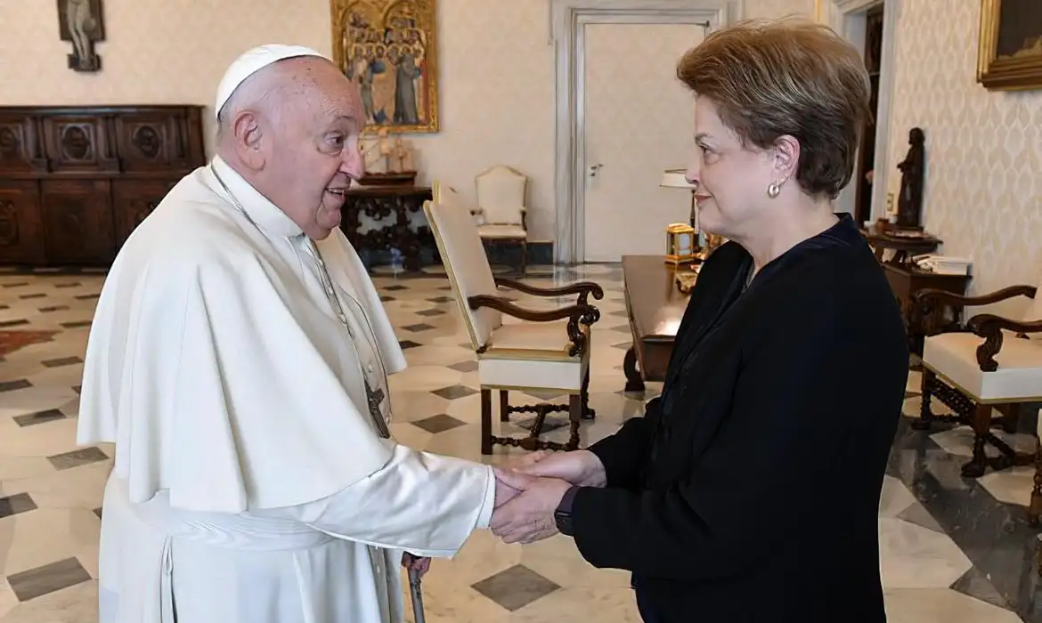 Papa Francisco recebe Dilma Rousseff no Vaticano -  (crédito: EBC)