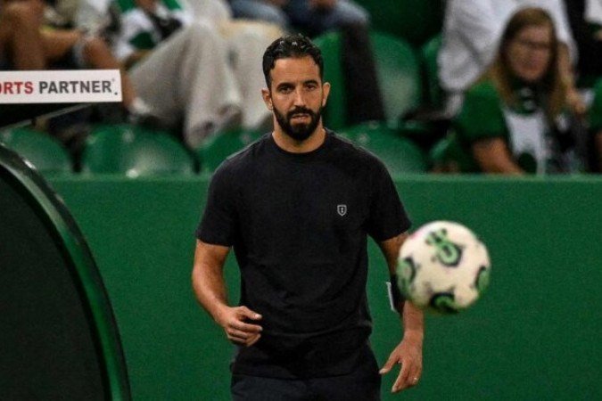 Rúben Amorim em ação como treinador do Sporting Lisboa - (crédito: Foto: Patricia de Melo Moreira/AFP via Getty Images) Rúben Amorim em ação como treinador do Sporting Lisboa - (crédito: Foto: Patricia de Melo Moreira/AFP via Getty Images)