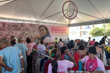 Bazar ocorrerá a partir das 8h na tenda rosa do Hospital de Base (HBDF) -  (crédito: Divulgação/IgesDF)