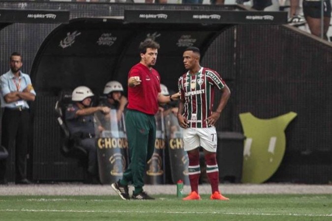 Após derrota para o Corinthians, Fluminense terá dois jogos em Cariacica pela frente -  (crédito: Foto: LUCAS MERÇON / FLUMINENSE FC)