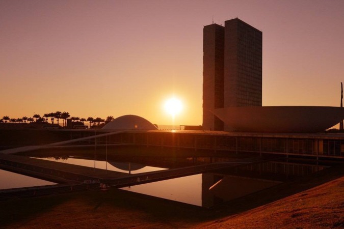 Para os próximos três dias, ao menos, a previsão indica ausência de chuvas, com a umidade mínima chegando a 35%. A umidade máxima pode chegar a 95% -  (crédito:  Ed Alves/CB)