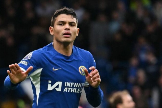 Thiago Silva deixará o Chelsea a partir do meio do ano e pode pintar no Fluminense  -  (crédito: - Foto: ADRIAN DENNIS/AFP via Getty Images)