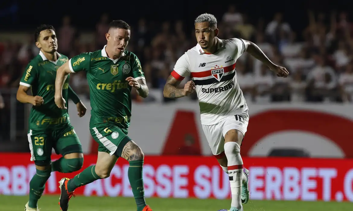 São Paulo e Palmeiras não saem do 0 a 0 pelo Brasileiro -  (crédito: EBC)