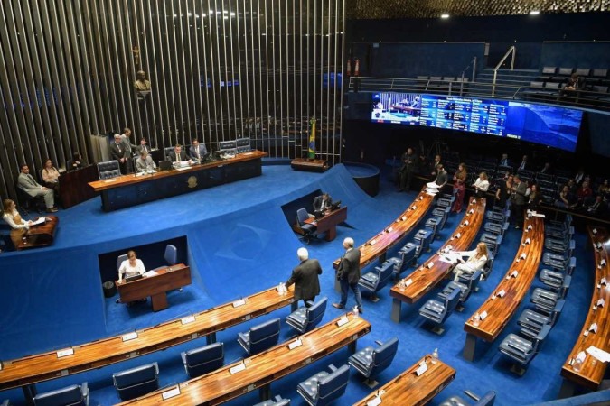 Na véspera do feriado de 1º de Maio, em um plenário esvaziado, as lideranças partidárias aprovaram o novo Perse por acordo e voto simbólico -  (crédito:  Jonas Pereira/Agência Senado)