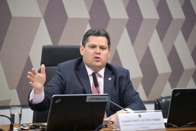 No relatório, permaneceu o repasse de 1% dos juros que os estados pagariam à União para o Fundo de Equalização. Os governadores haviam solicitado que esse percentual fosse elevado para 2% -  (crédito: Pedro França/Agência Senado)