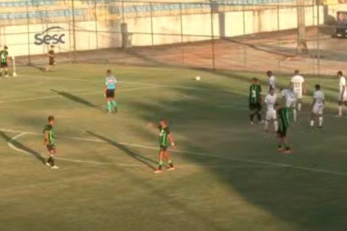 América-MG e Corinthians pelo Brasileirão Sub-20 - (crédito: Foto: Reprodução / Coelho TV) América-MG e Corinthians pelo Brasileirão Sub-20 - (crédito: Foto: Reprodução / Coelho TV)
