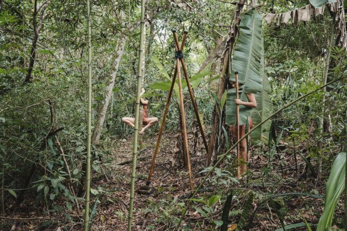Espetáculo para primeira infância De ponta cabeça, de Maíra Oliveira - (crédito: Diego Bresani) Espetáculo para primeira infância De ponta cabeça, de Maíra Oliveira - (crédito: Diego Bresani)
