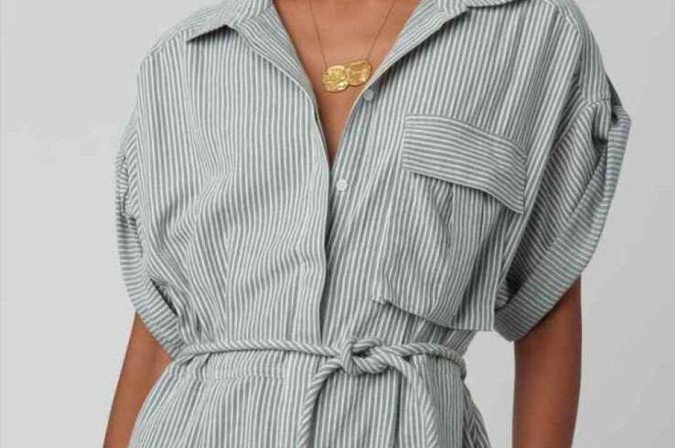 Os acessórios, como brincos e colares, são 
boas apostas 
para diversificar 
o uso da peça