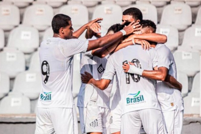 Miguelito foi o autor de um dos gols do Santos, que sobe para terceiro no BrasileirÃ£o sub-20 -  (crédito: Foto: Pedro Ernesto Guerra Azevedo/Santos FC)