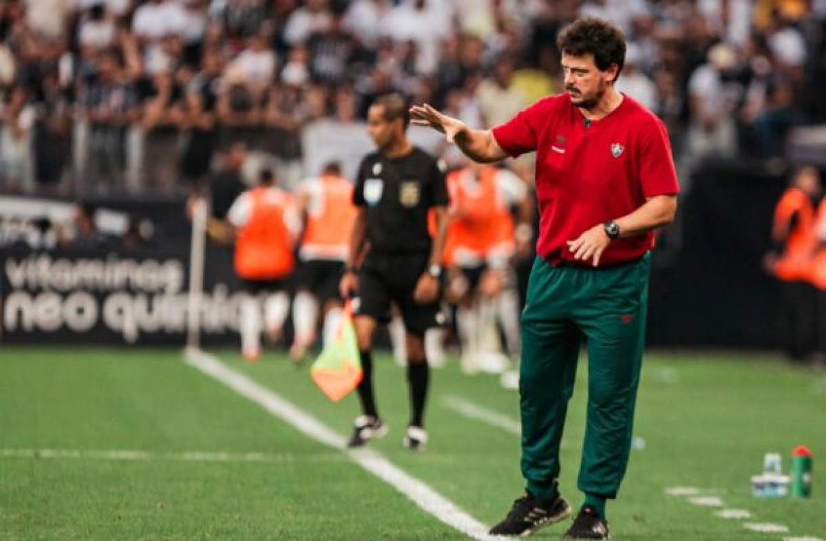 Em meio à má fase, Diniz completa dois anos no comando do Fluminense