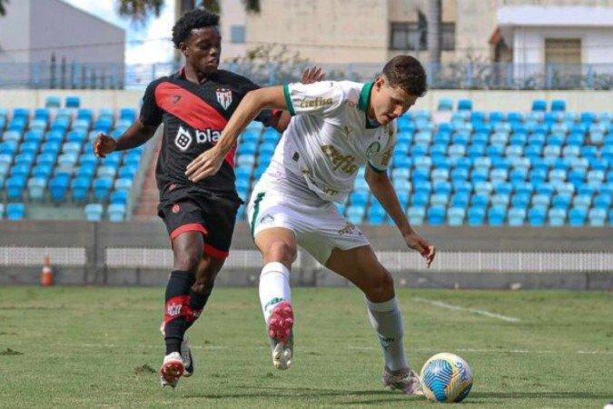 Palmeiras, fora de casa, mostrou a sua força e derrotou o Atlético-GO - (crédito: Foto: Ingryd Oliveira/Atlético Goianiense) Palmeiras, fora de casa, mostrou a sua força e derrotou o Atlético-GO - (crédito: Foto: Ingryd Oliveira/Atlético Goianiense)