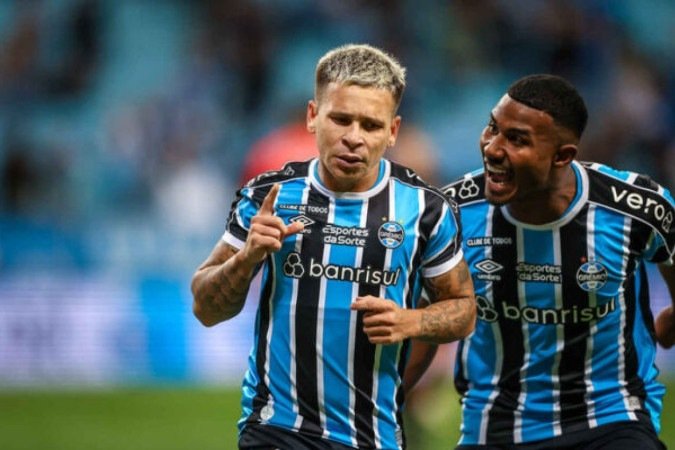 Grêmio, de Soteldo, não enfrentará o Criciúma neste final de semana -  (crédito: Foto: Lucas Uebel/Grêmio FBPA)