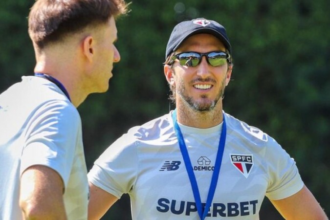 SÃ£o Paulo viaja nesta quarta-feira para enfrentar o Ãguia de MarabÃ¡ -  (crédito: Foto: DivulgaÃ§Ã£o / SÃ£o Paulo)