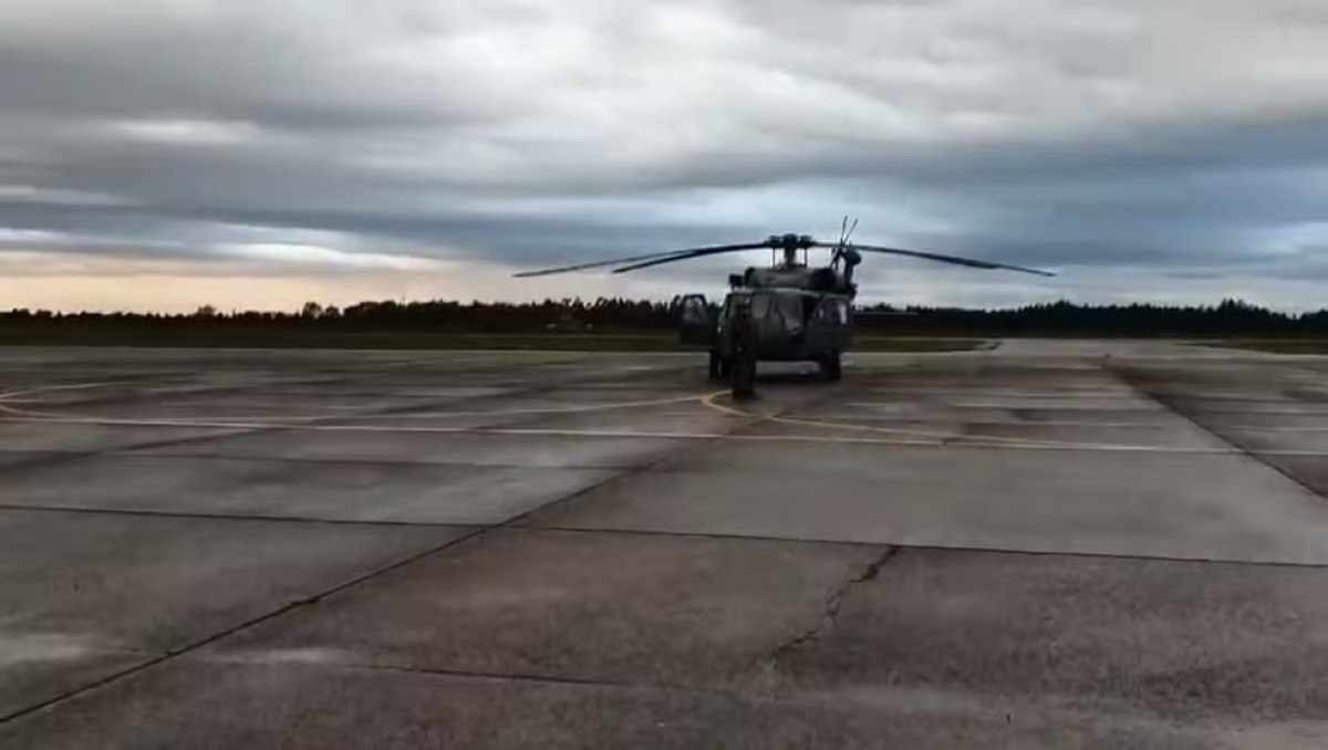 RS: FAB envia helicóptero para auxiliar no resgate das vítimas