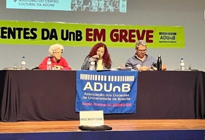 ADUnB realiza assembleia geral nesta terça-feira (2/5) -  (crédito: Maria Fava)