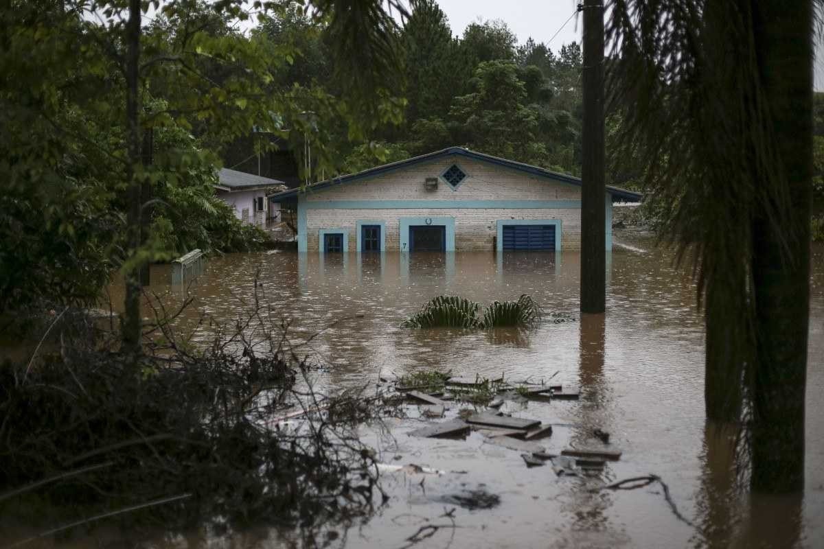  A flooded house is seen in the surroundings of the ERS-122 highway, flooded by heavy rains, at the Sao Sebastiao do Cai, Rio Grande do Sul state, Brazil on May 2, 2024. The death toll from a severe storm in Rio Grande do Sul, in southern Brazil, rose to 13, amid the 