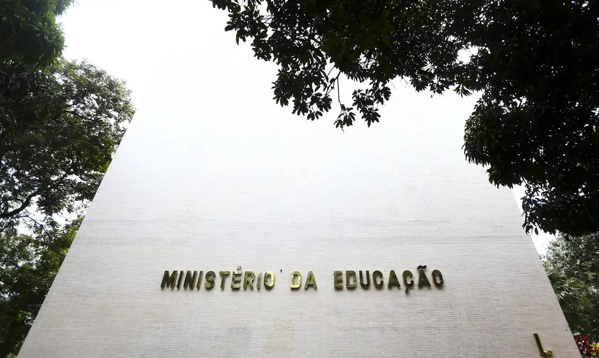 MEC criará protocolos para combater racismo em escolas -  (crédito: EBC)