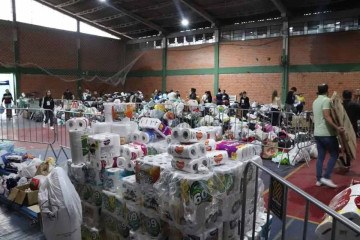 Doações de alimentos e agasalhos são coletadas no Rio Grande do Sul -  (crédito: João Alves/PMSM)