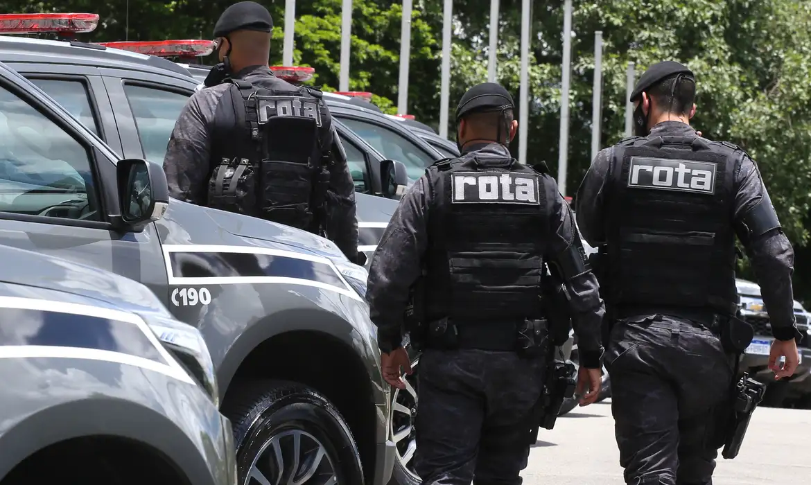 Defensoria de SP denuncia prisões ilegais de detentos durante saidinha -  (crédito: EBC)