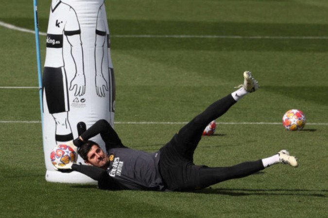 Courtois durante treino do Real Madrid - (crédito: Foto: Javier Soriano/AFP via Getty Images) Courtois durante treino do Real Madrid - (crédito: Foto: Javier Soriano/AFP via Getty Images)