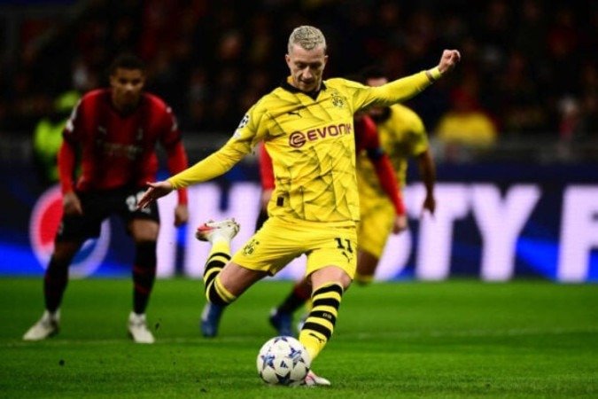 Reus tem 424 jogos pelo Dortmund, com 168 gols marcados - (crédito: Oscar Del Pozo/AFP via Getty Images) Reus tem 424 jogos pelo Dortmund, com 168 gols marcados - (crédito: Oscar Del Pozo/AFP via Getty Images)