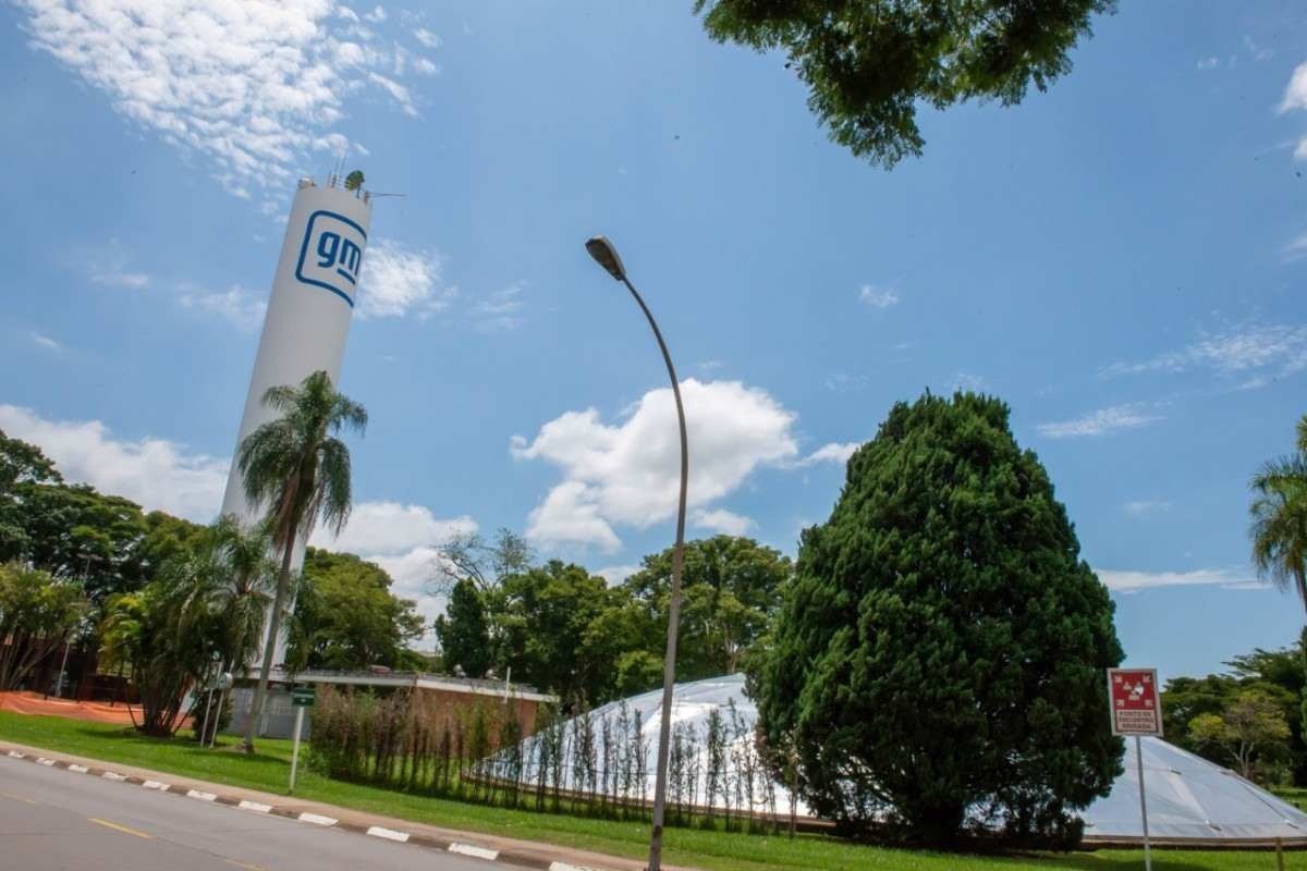 GM anuncia demissões em fábrica de SP; sindicato estima 50 cortes GM anuncia demissões em fábrica de SP; sindicato estima 50 cortes
