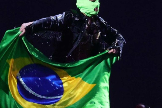 Madonna com Bandeira do Brasil -  (crédito: Foto reprodução internet)
