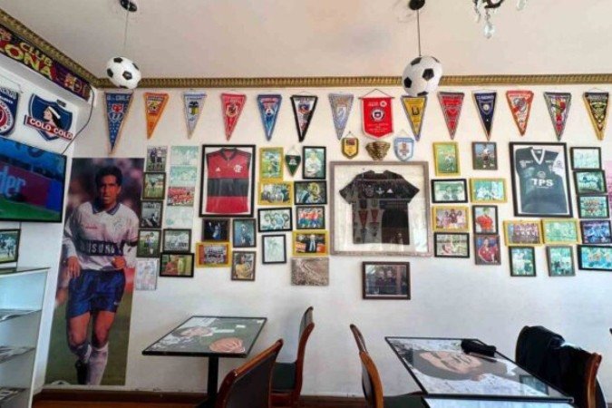 Bandeira do Fluminense na entrada do Casa Estadio -  (crédito: Foto: Lucas Bayer/Jogada10)
