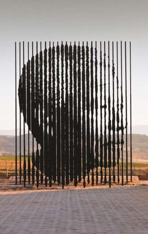 Escultura de Mandela na África do Sul -  (crédito: Nelson Mandela Foundation)