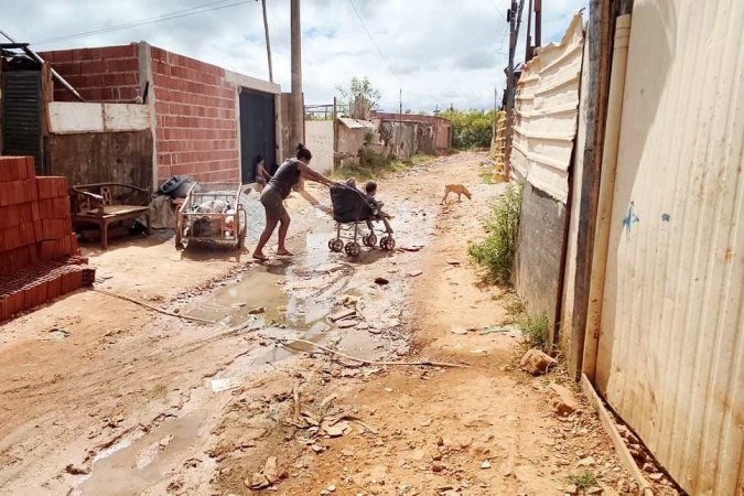 Criado há mais de 20 anos, o Cadastro Único contém informações socioeconômicas de cada família, mas era pouco utilizado para diagnósticos de vazios de proteção social  -  (crédito:  Ed Alves/CB/D.A Press)