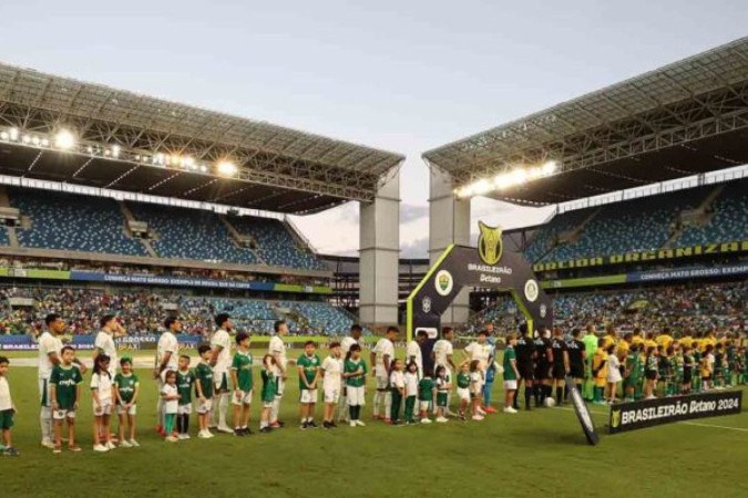  O time da SE Palmeiras, em jogo contra a equipe do Cuiab.. EC, durante partida v..lida pela quinta rodada, do Campeonato Brasileiro, S..rie A, na Arena Pantanal. (Foto: Cesar Greco/Palmeiras/by Canon)
     -  (crédito:  CESAR GRECO)