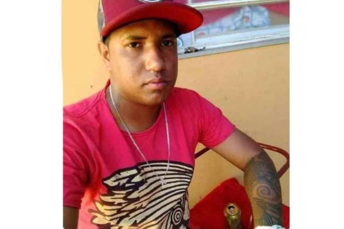 Muryllo Khaytthan de Souza Galante, de 29 anos, morreu pouco tempo depois de dar entrada no Hospital de Clínicas da Universidade Federal do Triângulo Mineiro -  (crédito: Redes Sociais/Divulgação)