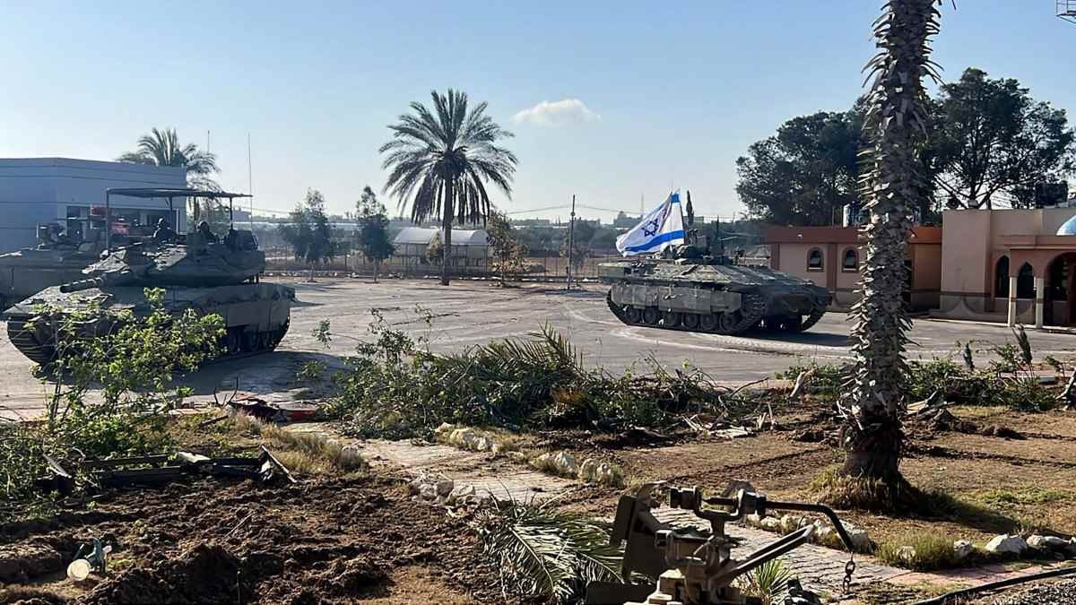 Tropas de Israel controlam fronteira e isolam a Faixa de Gaza 