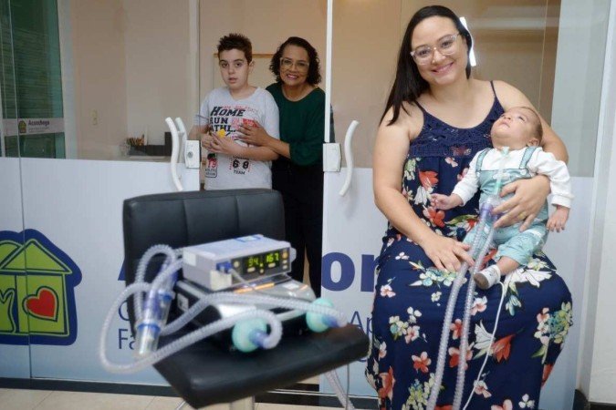  07/05/2024 Credito: Ed Alves/CB/DA.Press. Revista. Especial Dia das mães. Na foto, Marianna Nereu e o bebe Noah Nereu. 