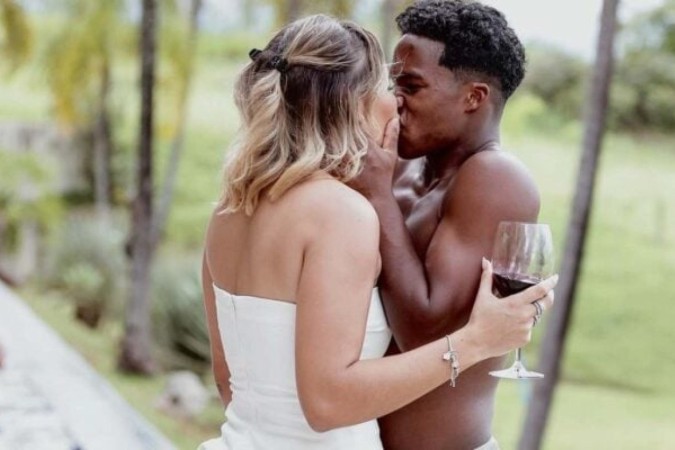 Endrick deixou a decisão do casamento para a namorada  -  (crédito: Foto: Instagram @gabrielymiiranda)